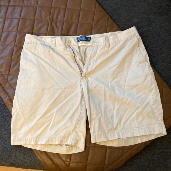 Polo Ralph Lauren Khaki Shorts - Picture 1 of 2
